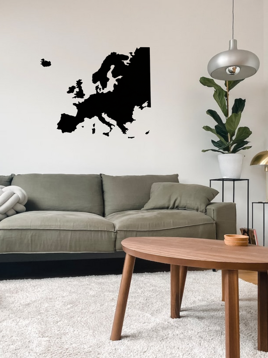 Een houten kaart van Europa in zwart in jouw kamer. Ideaal voor de avonturiers die geen genoeg van Europa kunnen krijgen.