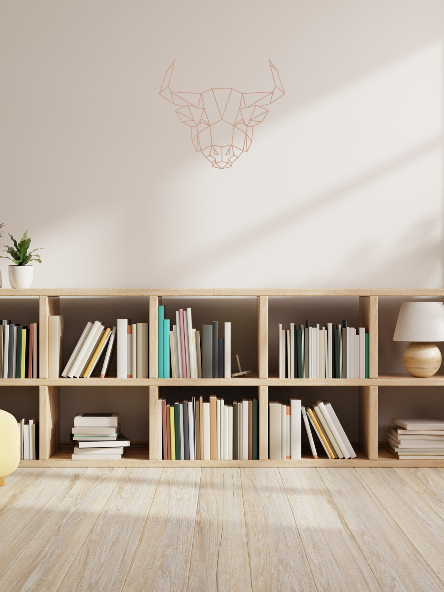 Houten geometrische stier als muurdecoratie